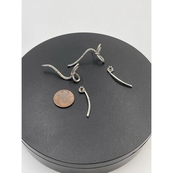 SHASHI Women's‎ Caroline Pave CZ Bow Front Back Elegant Modern Earrings - Picture 7 of 11